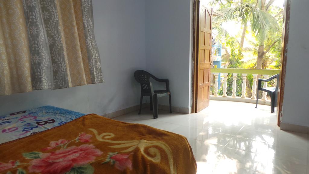 J.S Holiday Guest House Calangute Esterno foto