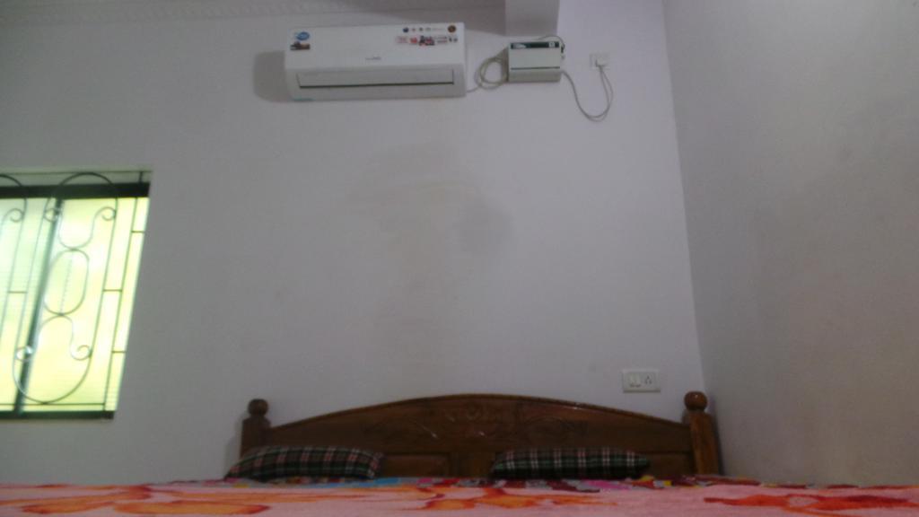 J.S Holiday Guest House Calangute Esterno foto